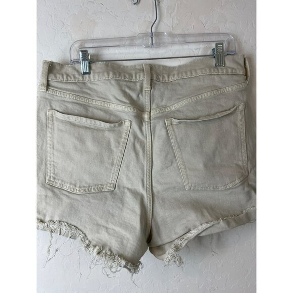 Old Navy Sz 16 Cream Higher High Rise Sky Hi A Line Secret Smooth Pockets Shorts - Picture 5 of 8